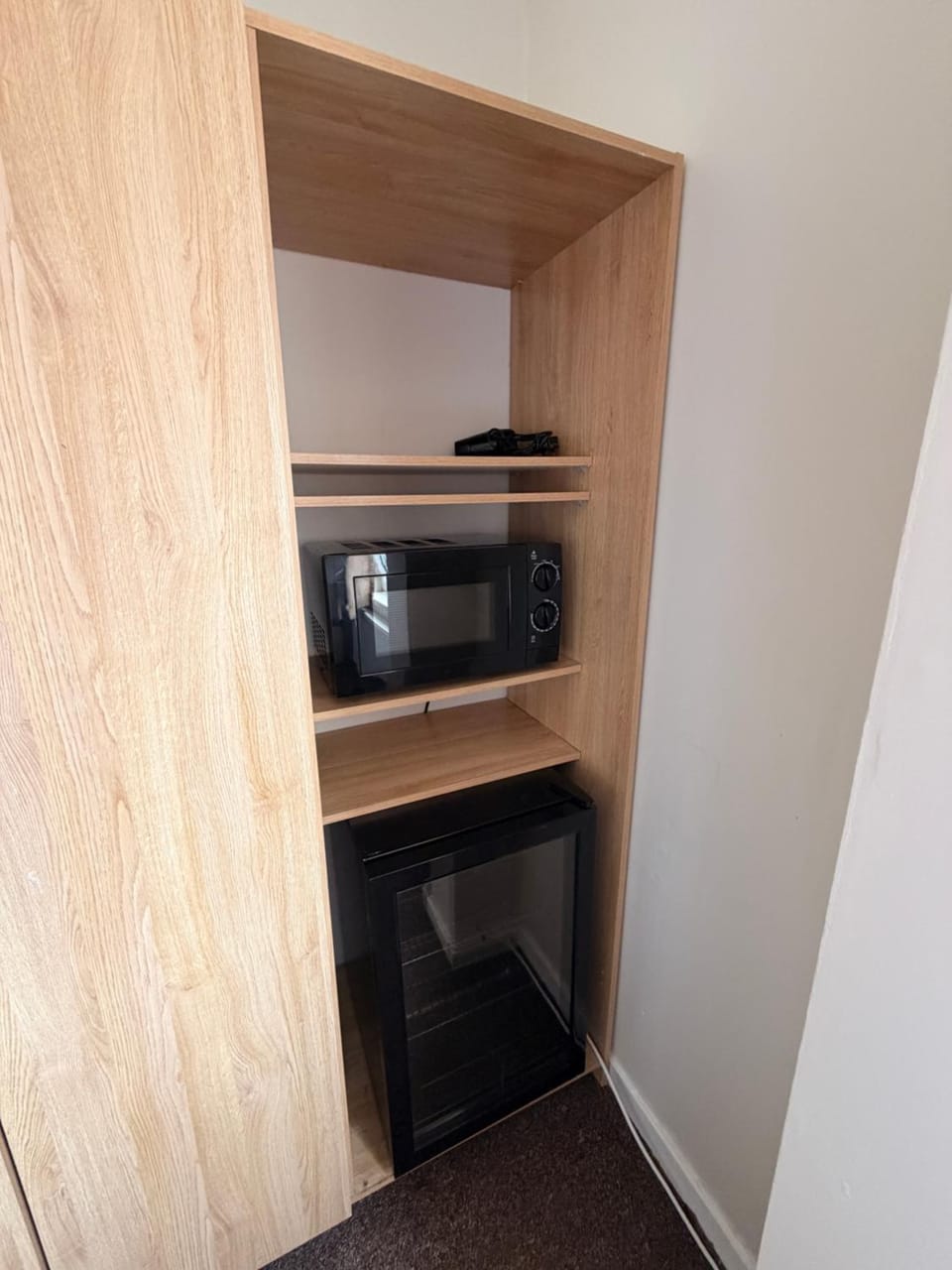 microwave, wardrobe