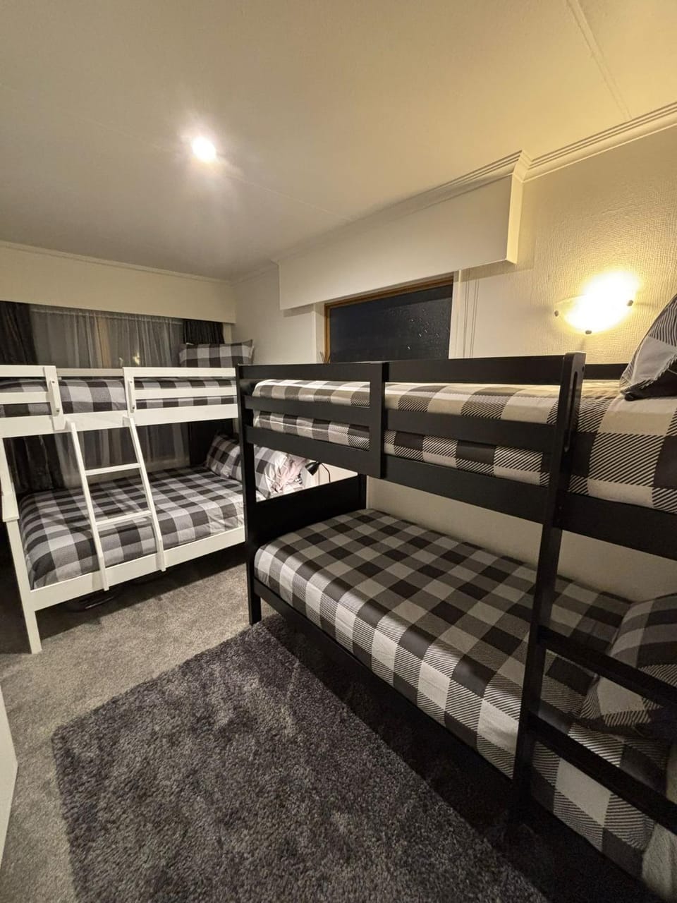 Bed, Bedroom, bunk bed