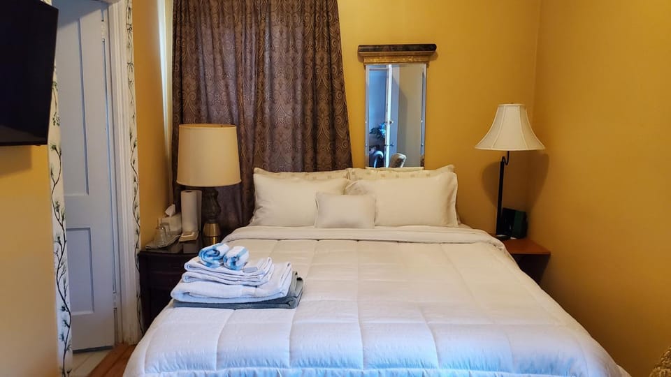 The Empire House Hotel and Restaurant Hotel in Pennsylvania