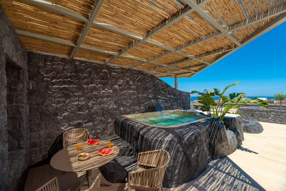 Hot Tub, Balcony/Terrace