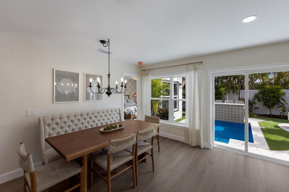 83rd St Villas East villa Villa in Holmes Beach