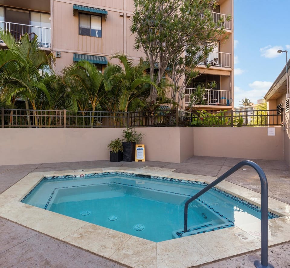 Pacific Shores A105 by Coldwell Banker Island Vacations Apartment in Kihei
