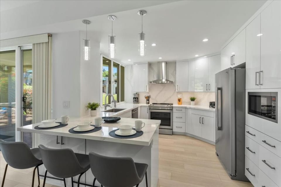 Palms at Wailea 1203 by Coldwell Banker Island Vacations Apartment in Wailea