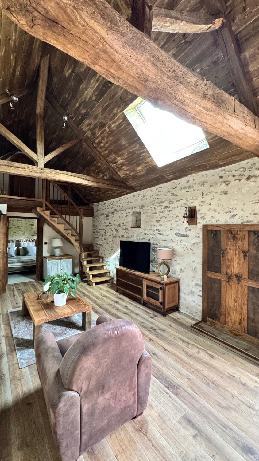Gîte entier - Alleu des Bois Country House in Nouvelle-Aquitaine