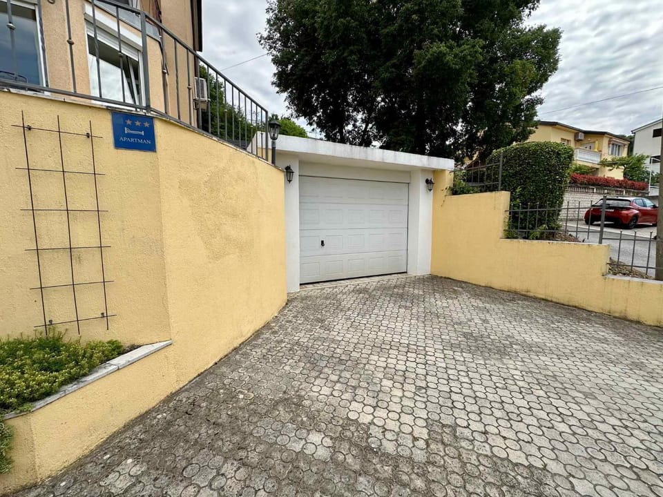 Property building, Summer