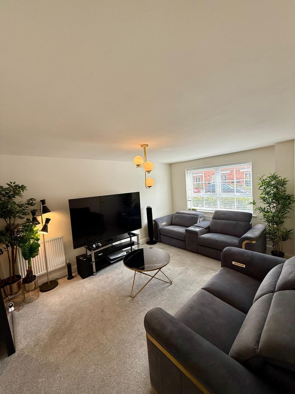 TV and multimedia, Living room