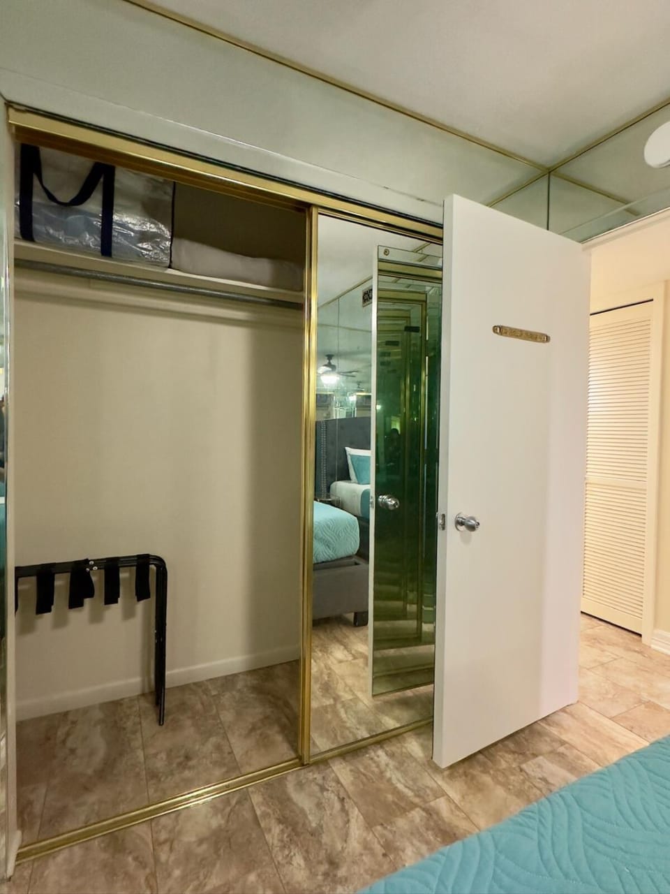 Pleasure Island Marina Condo Apartment in Port Arthur