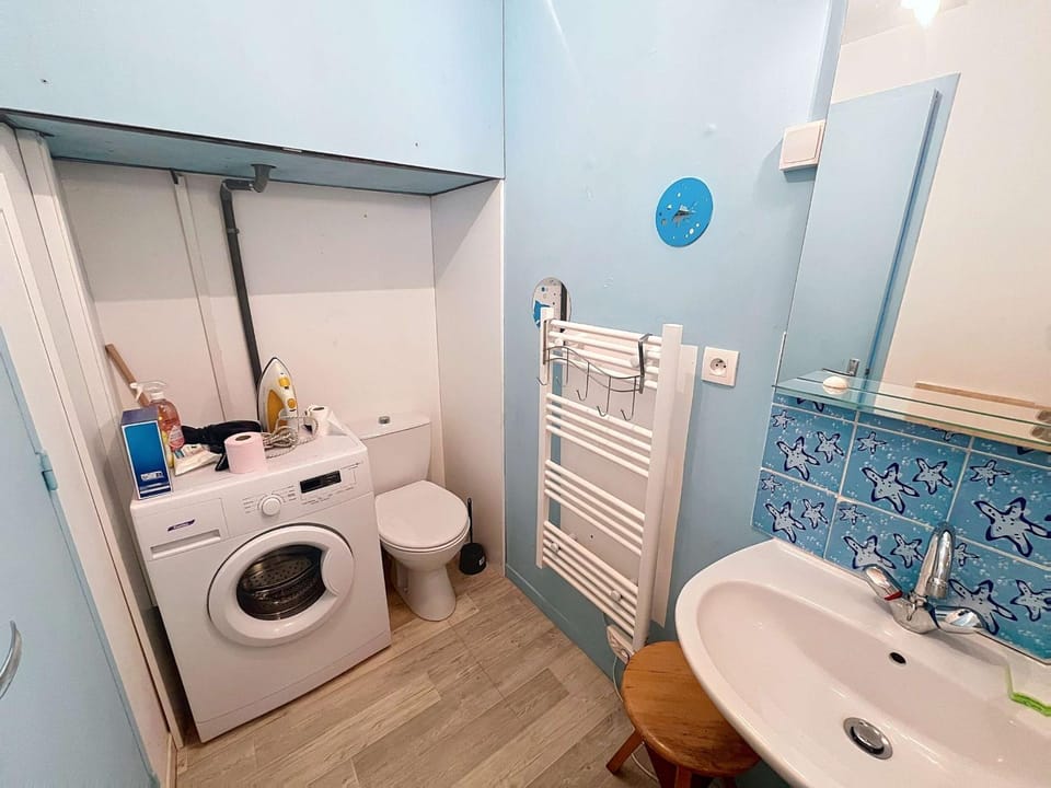 Appartement lumineux à Jullouville, proche plage, avec parking et wifi gratuit - FR-1-361-565 Apartment in Jullouville