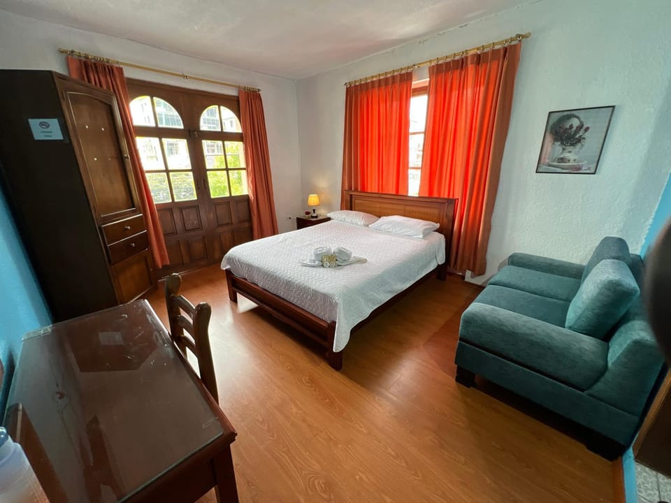 Hostal Barón de Carondelet Hotel in Quito