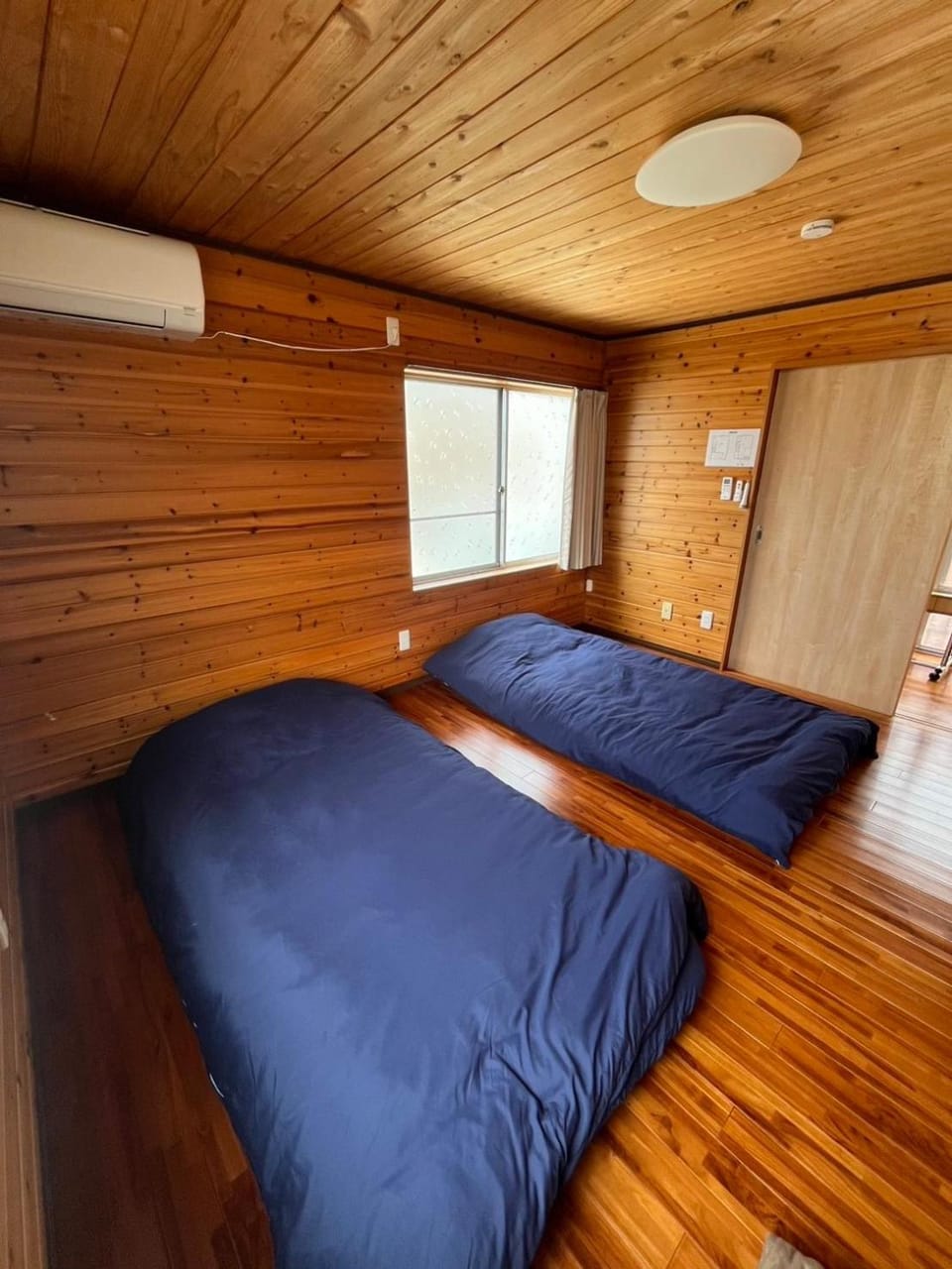 閑静な立地 繁華街とコンビニ バス停徒歩圏内 奄美 Guest House iroha 1日1組 2025年5月 Open Quiet Location Near Downtown One Group Per Day Bed and Breakfast in Japan