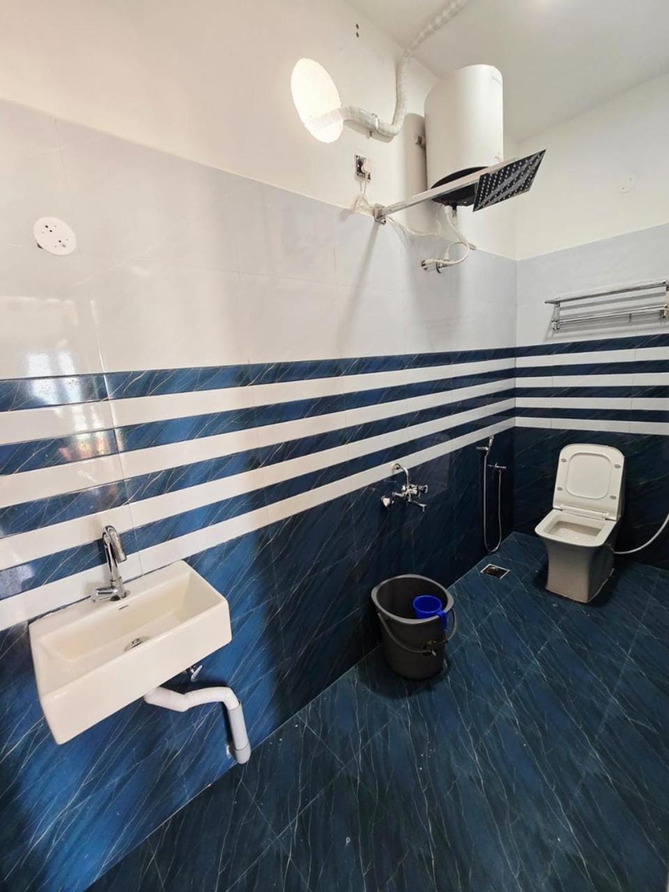 Toilet, Bathroom