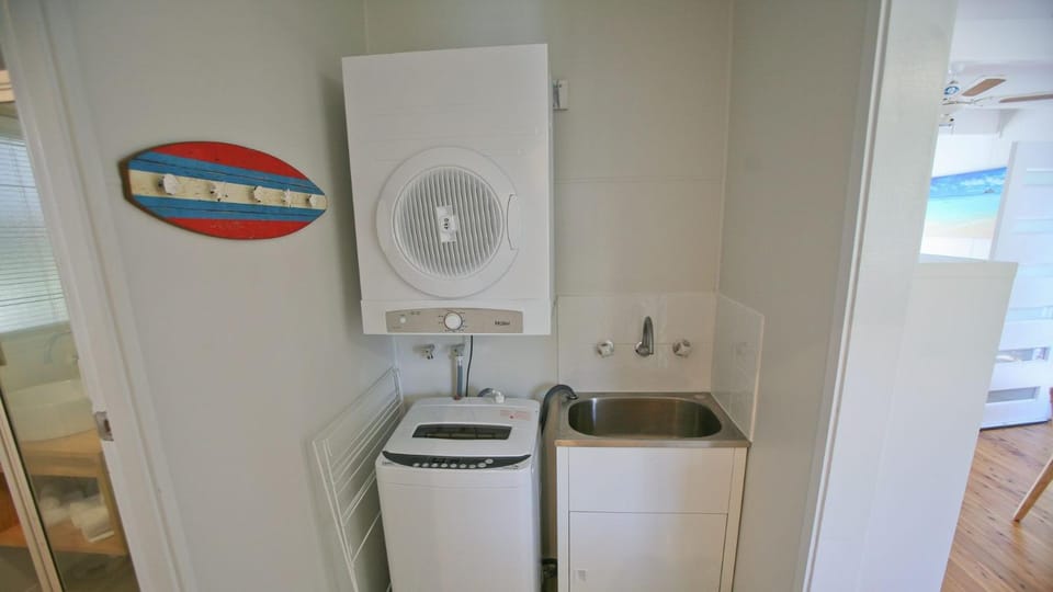 laundry, washing machine, dryer