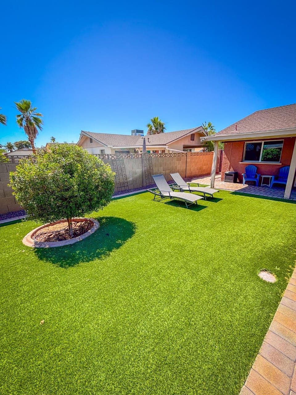 Patio, Spring, Day, Pool view, Swimming pool, sunbed