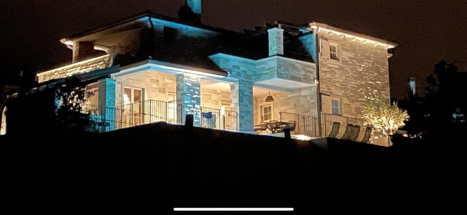 Property building, Night