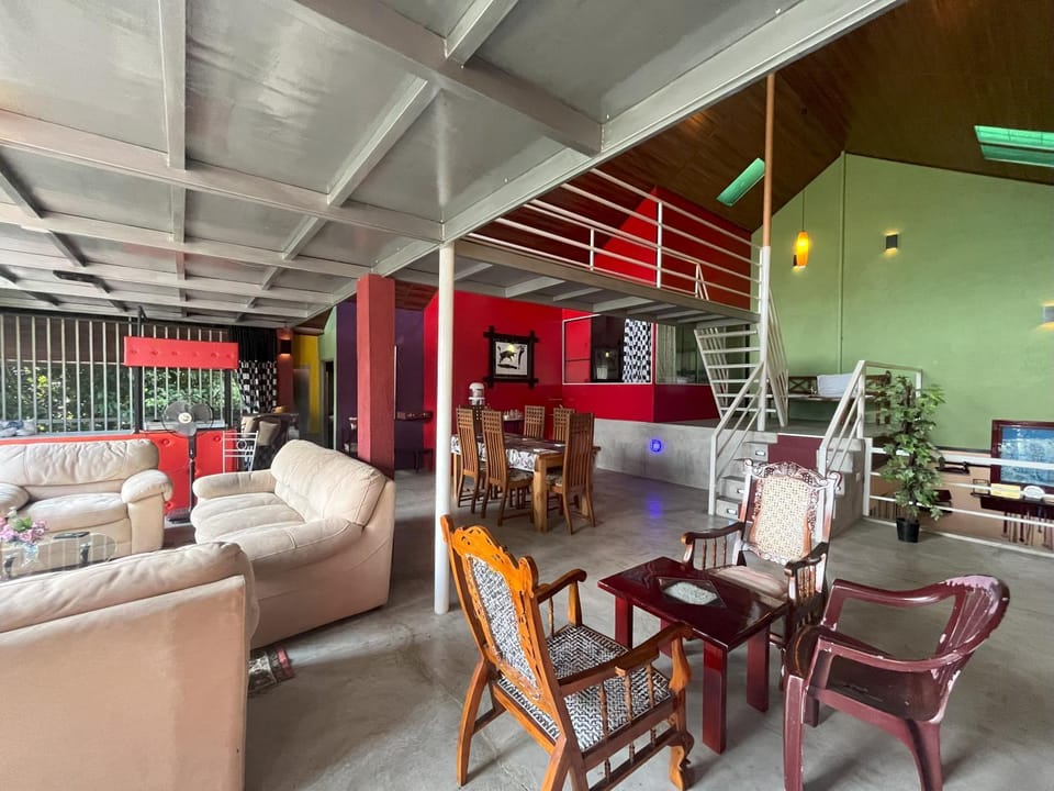 Mountain View Homestay House in Gangawatakorale