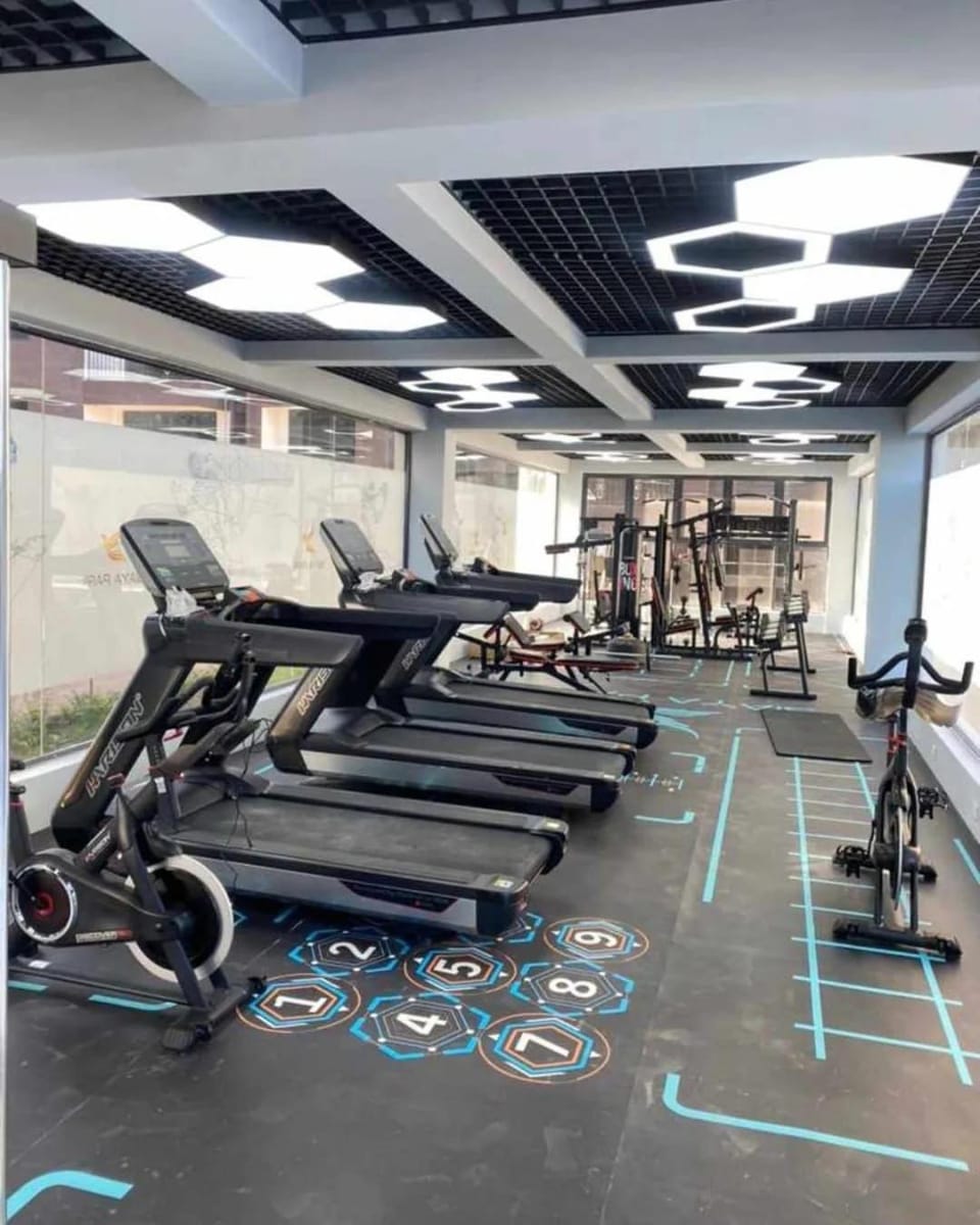 stunning two bedroom apartment with heated swimming pool fully equipped gym ample parking space and a relaxing rooftop with breathtaking views Apartment in Nairobi