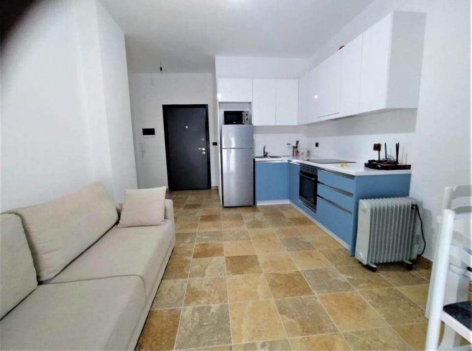 Lovely apartment near the beach Apartment in Tirana County, Albania