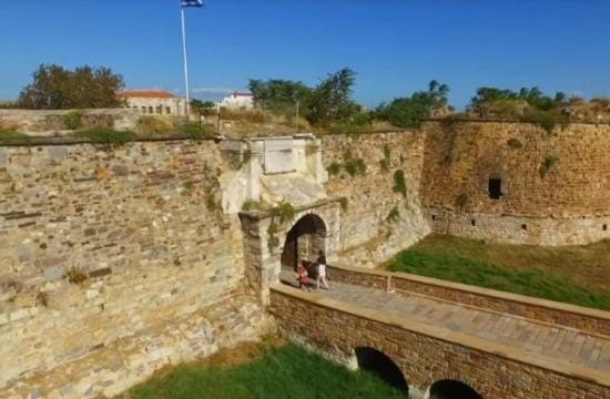 Old Hayati Genoese Castle Apartment in Decentralized Administration of the Aegean