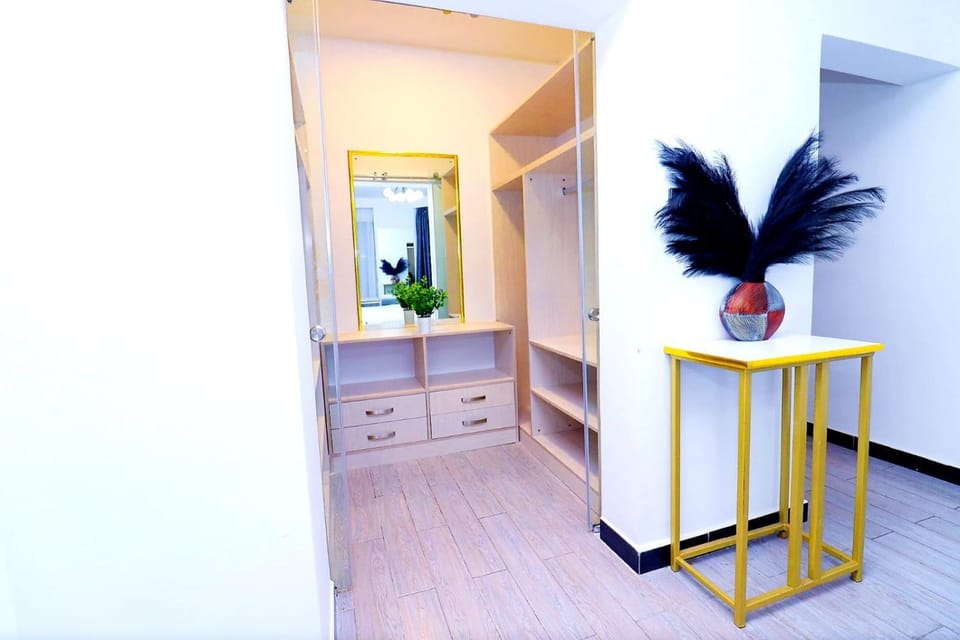 classy executive two bedroom apartment with fully equipped gym ample parking space swimming pool children playing ground and amazing scenic views Apartment in Nairobi
