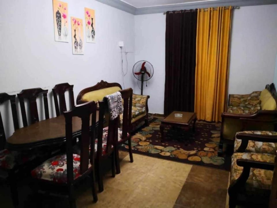 شقة قريبة من بحر الاسكندرية Apartment in Alexandria