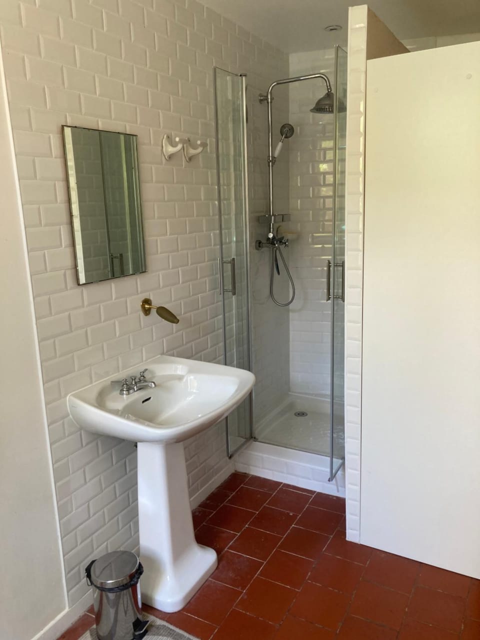 Bathroom, Internal: Not applicable to any particular room