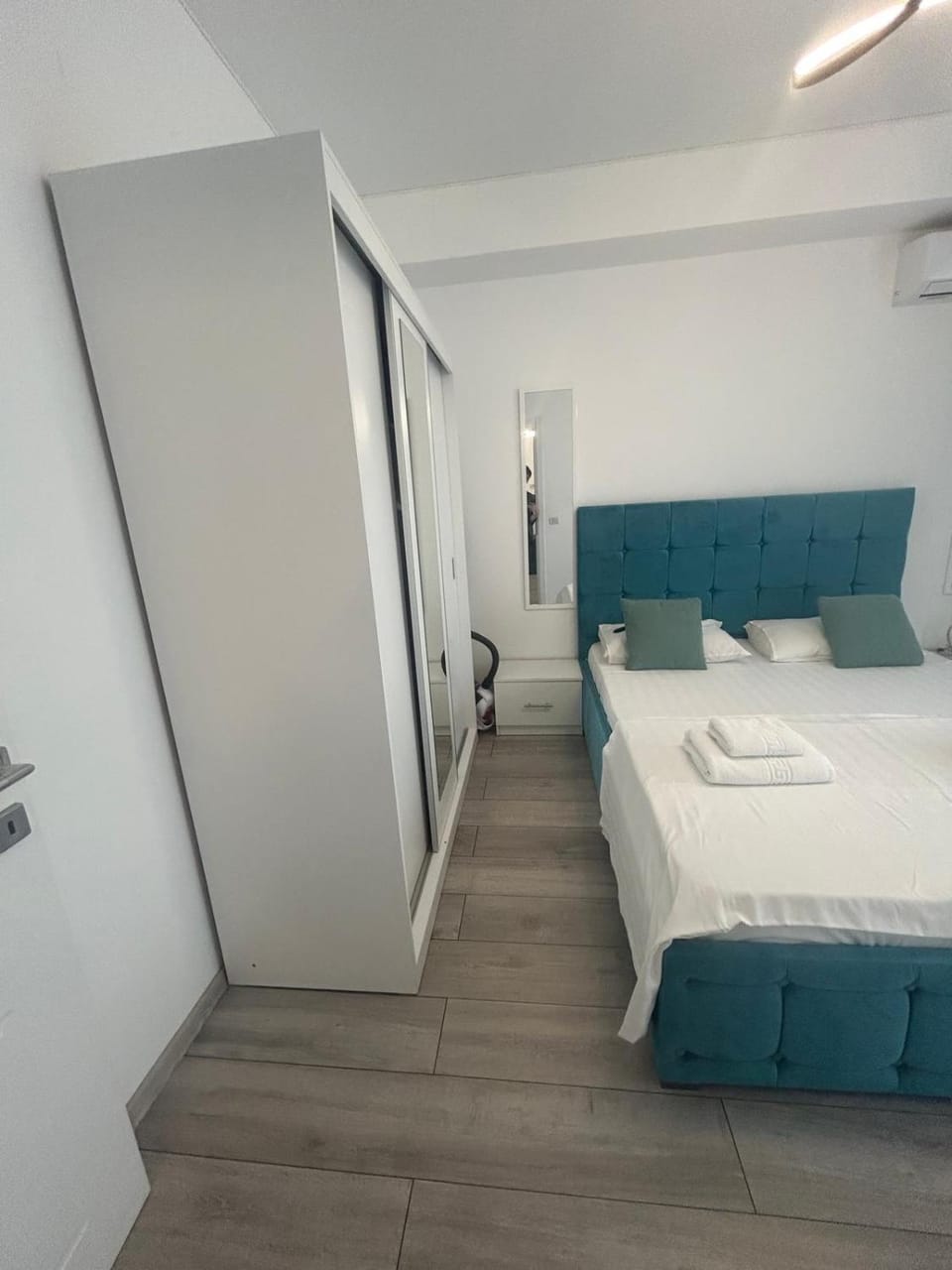Bed, Photo of the whole room, Bedroom, towels, wardrobe