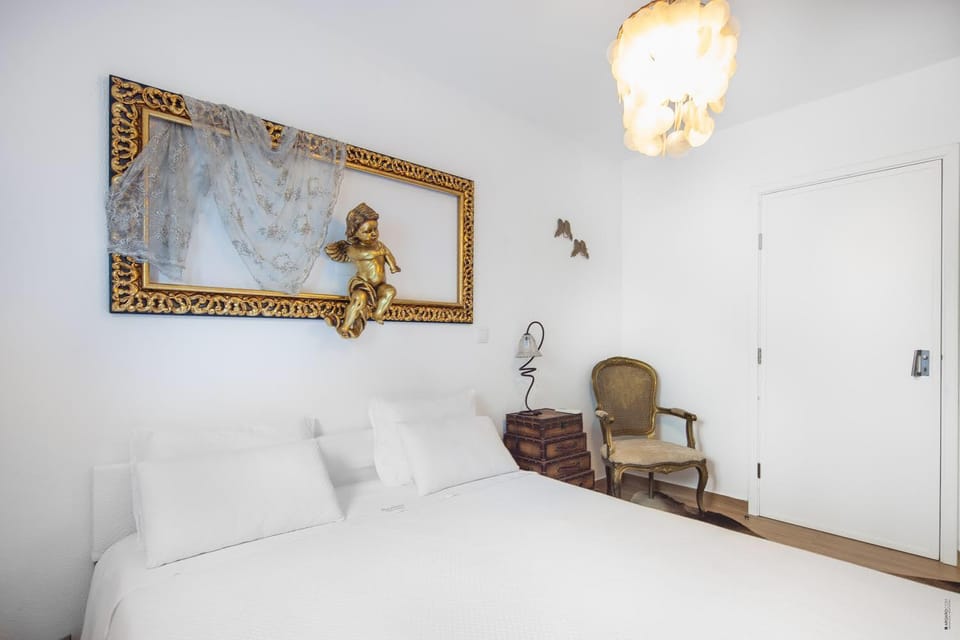 Furadouro Terrace Hostel Bed and Breakfast in Aveiro District, Portugal