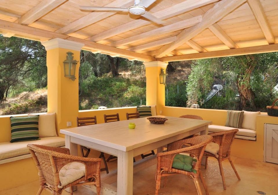 Titania il giardino segreto di prospero Villa in Corfu, Greece