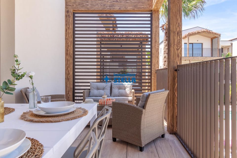 Balcony/Terrace, Dining area