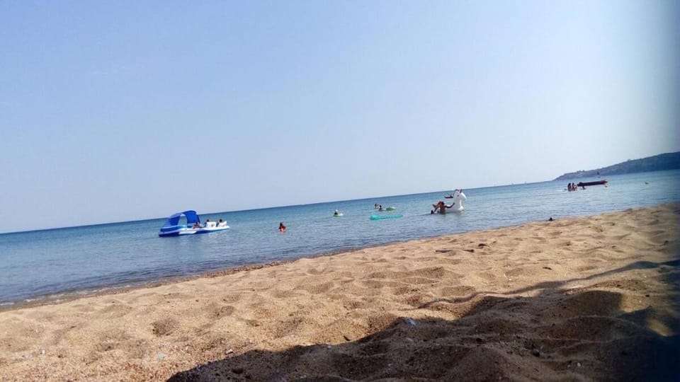 House on the wave relax House in Messenia