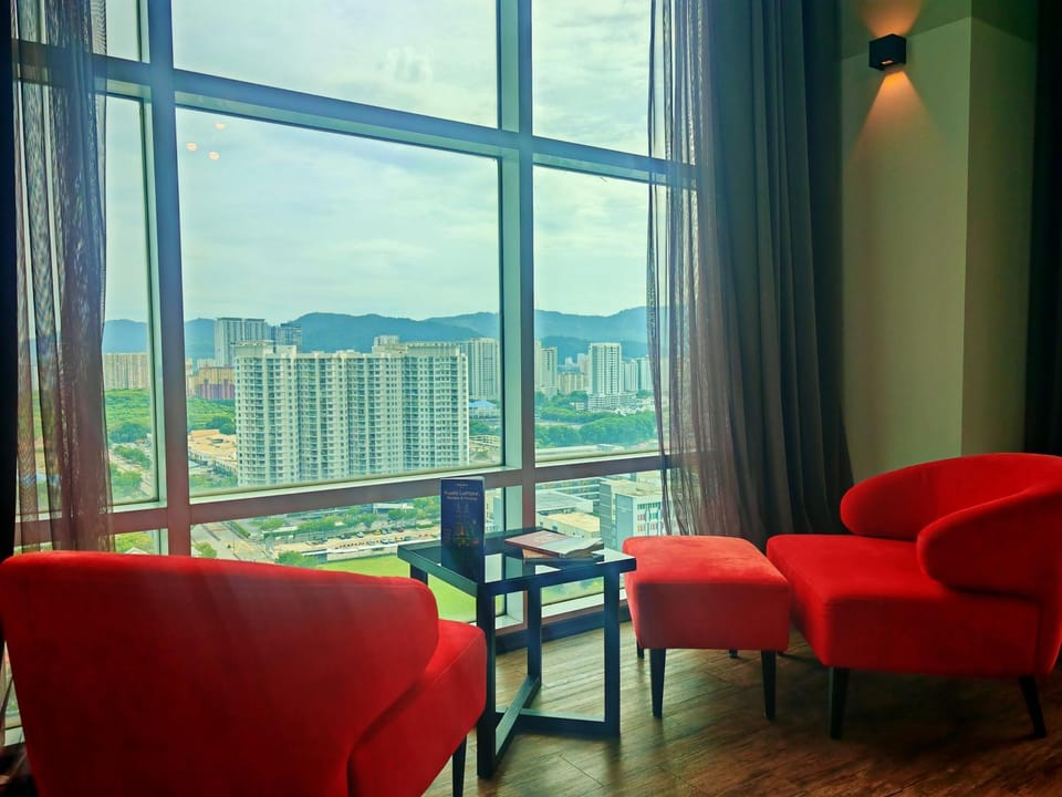 Natural landscape, View (from property/room), Seating area, Mountain view