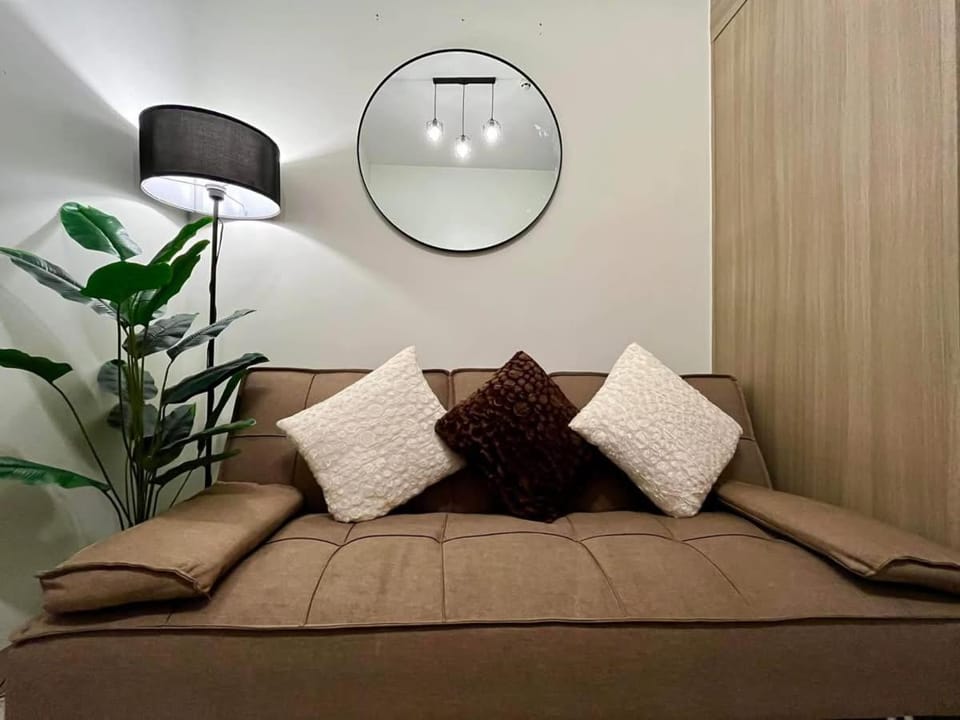 Apartment with balcony near in Mall of Asia located in Shore1 and 2 Residences Apartment hotel in Pasay