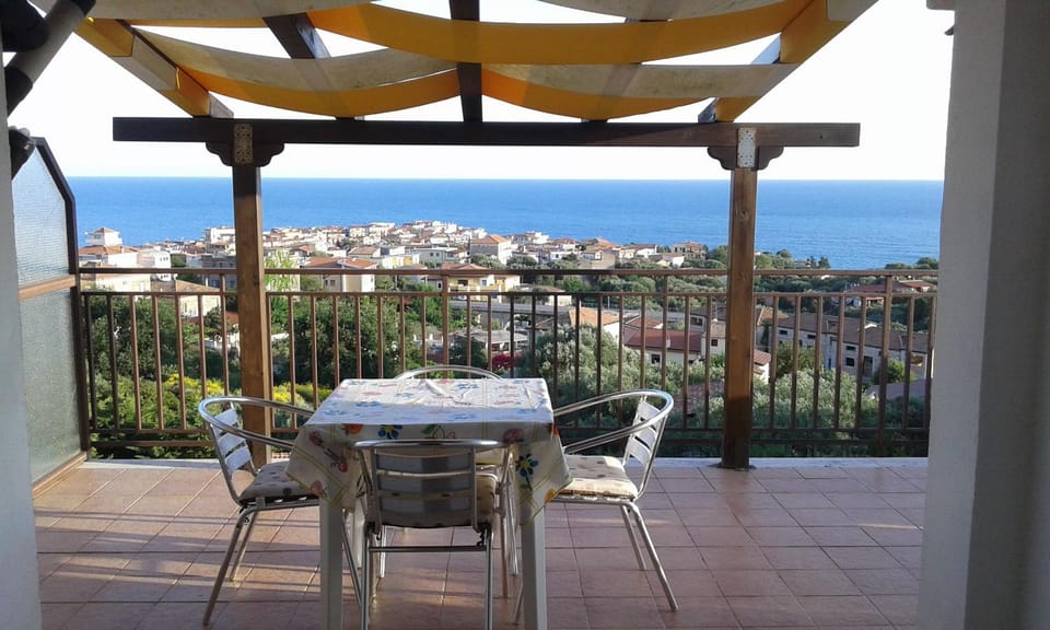 Patio, Day, Sea view