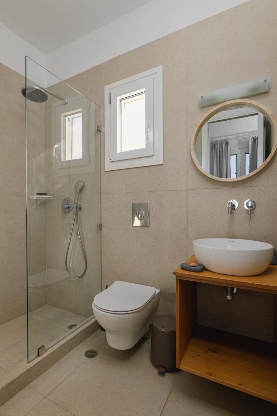 Toilet, Bathroom, towels