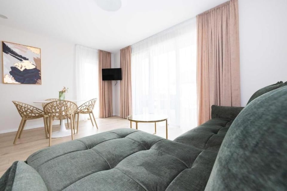 Žalieji apartamentai Apartment in Palanga
