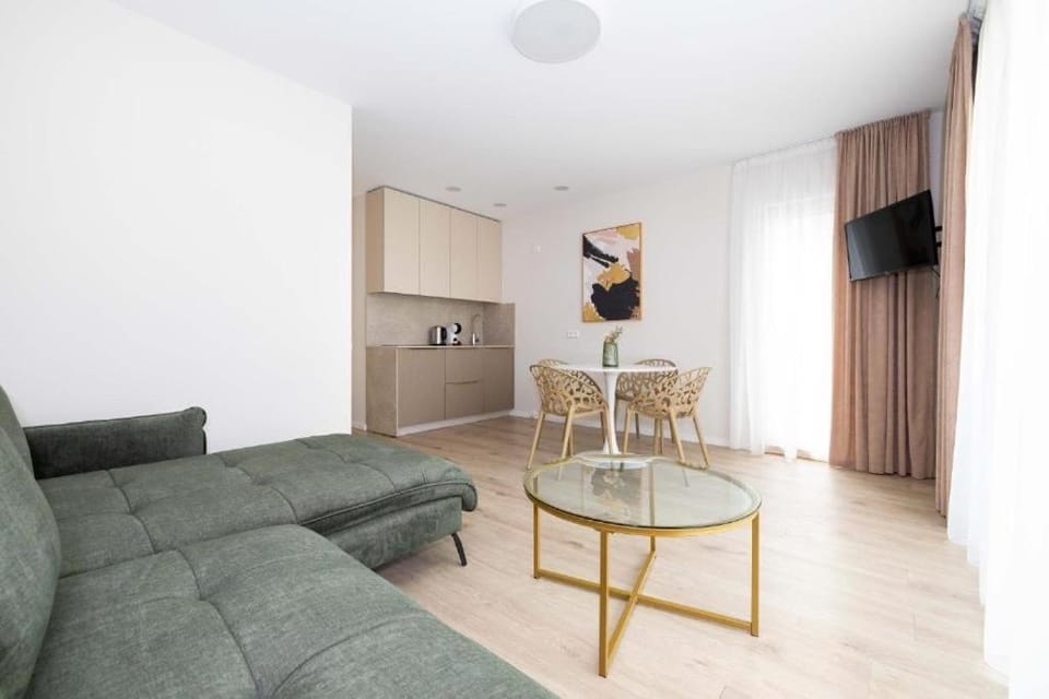 Žalieji apartamentai Apartment in Palanga