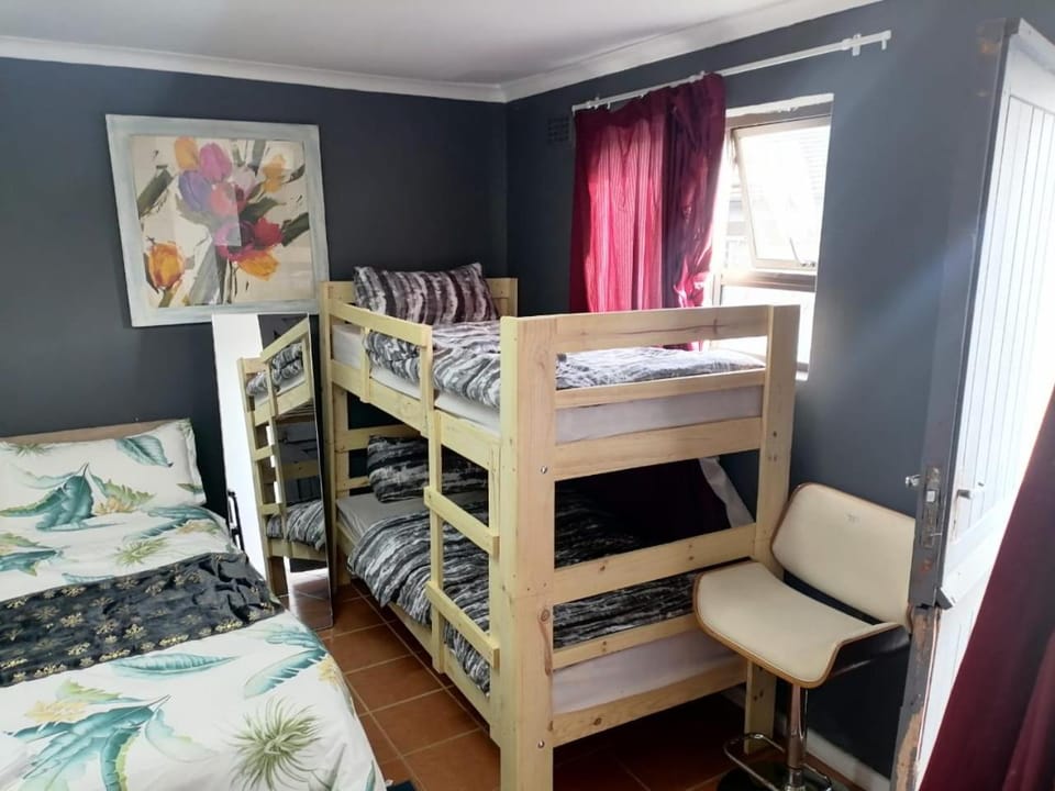 72 the trout lodge Apartment in Cape Town