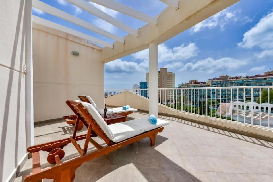 Atico Plaza Mayor View Apartment in Calp