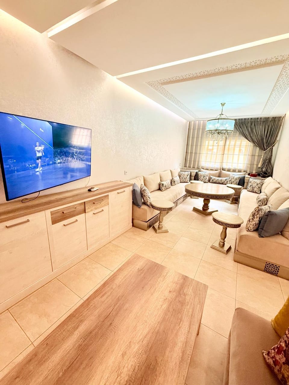 Communal lounge/ TV room, TV and multimedia, Living room