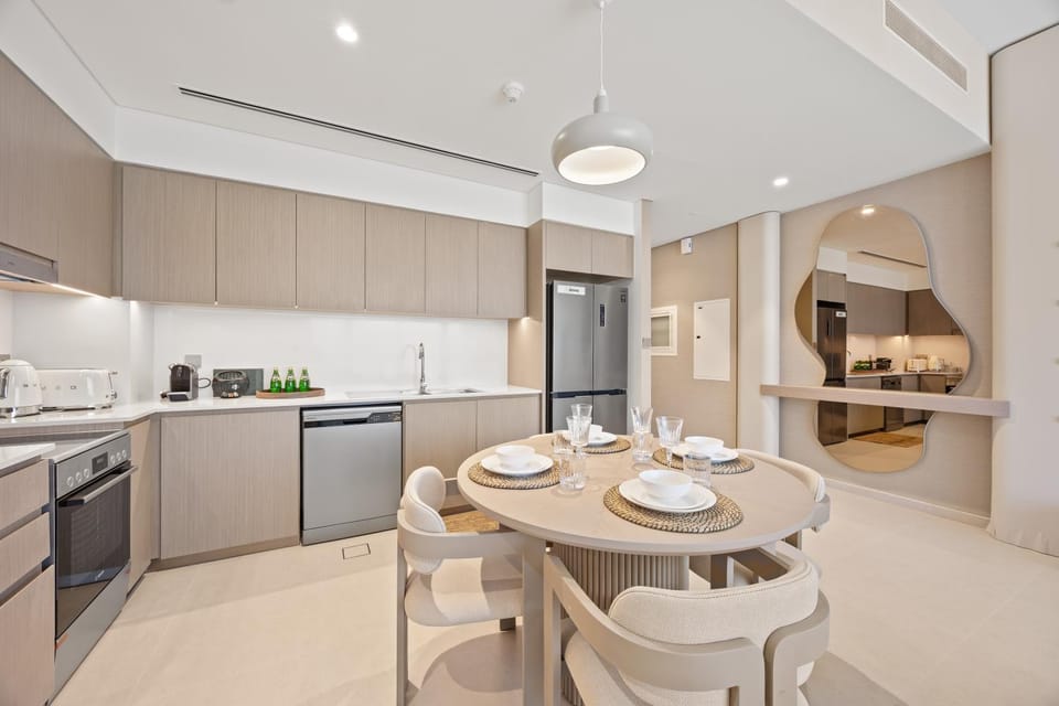 Coffee/tea facilities, Kitchen or kitchenette, Dining area, dishwasher, minibar, oven, pet friendly, stove, toaster