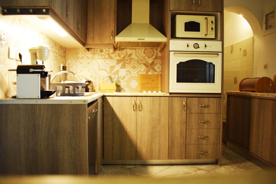 Alkyone Apartment in Messenia