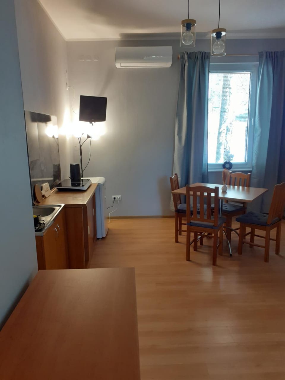 TV and multimedia, Kitchen or kitchenette, air conditioner
