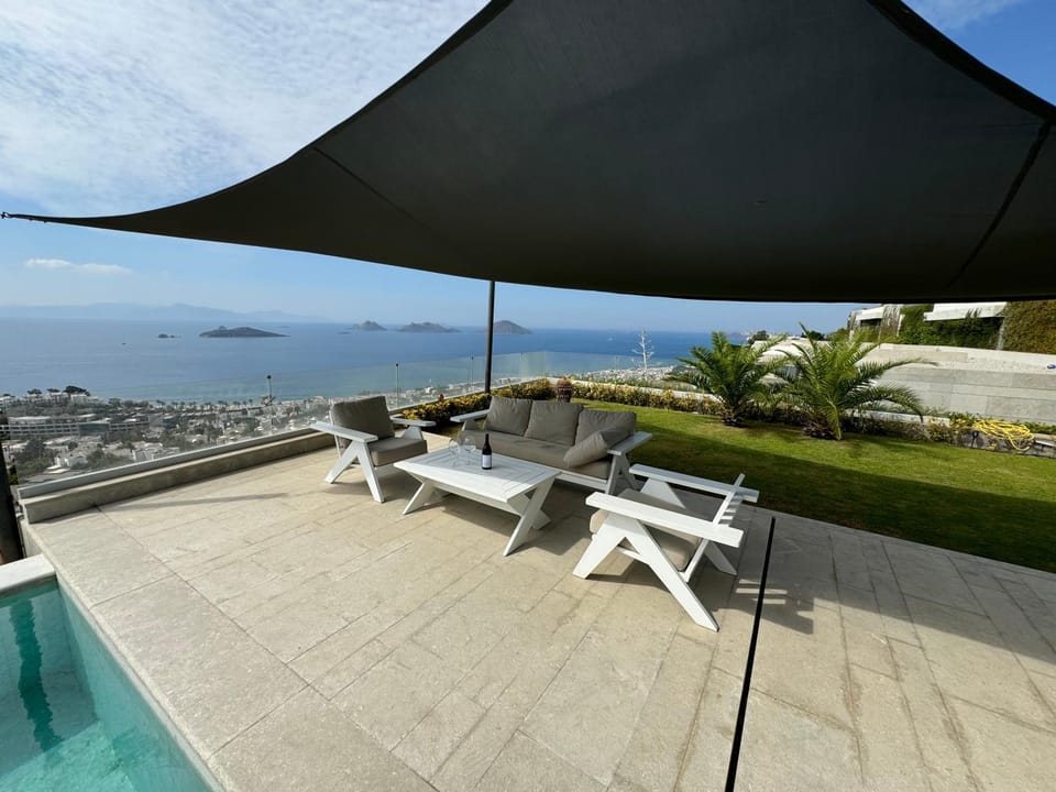 Patio, Natural landscape, Sea view