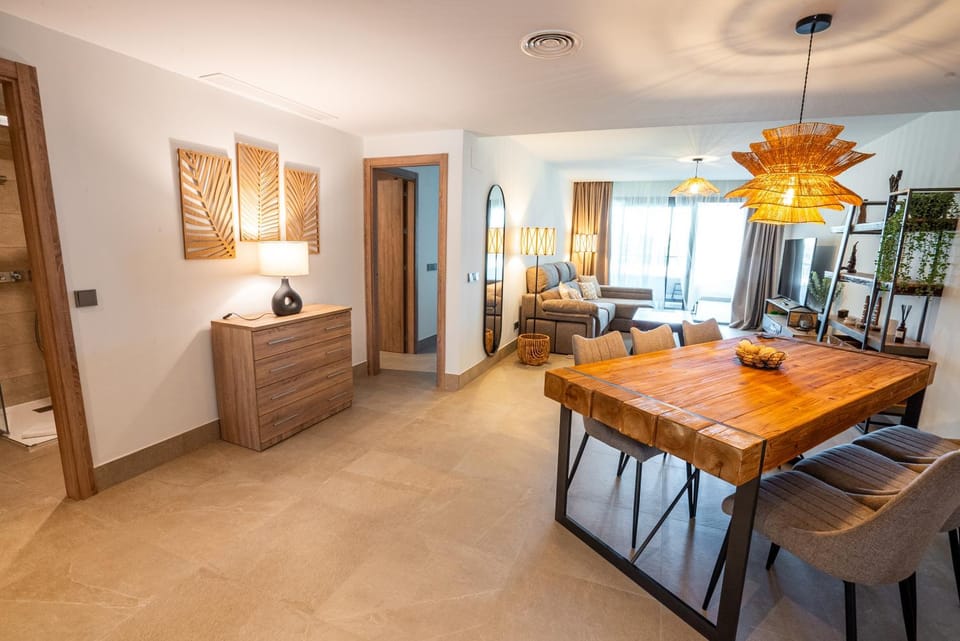 Living room, Seating area, Dining area