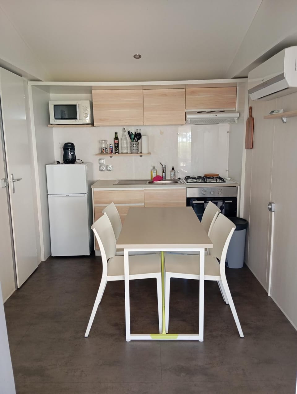 Mobil home Chrisali Campground/ 
RV Resort in French Riviera
