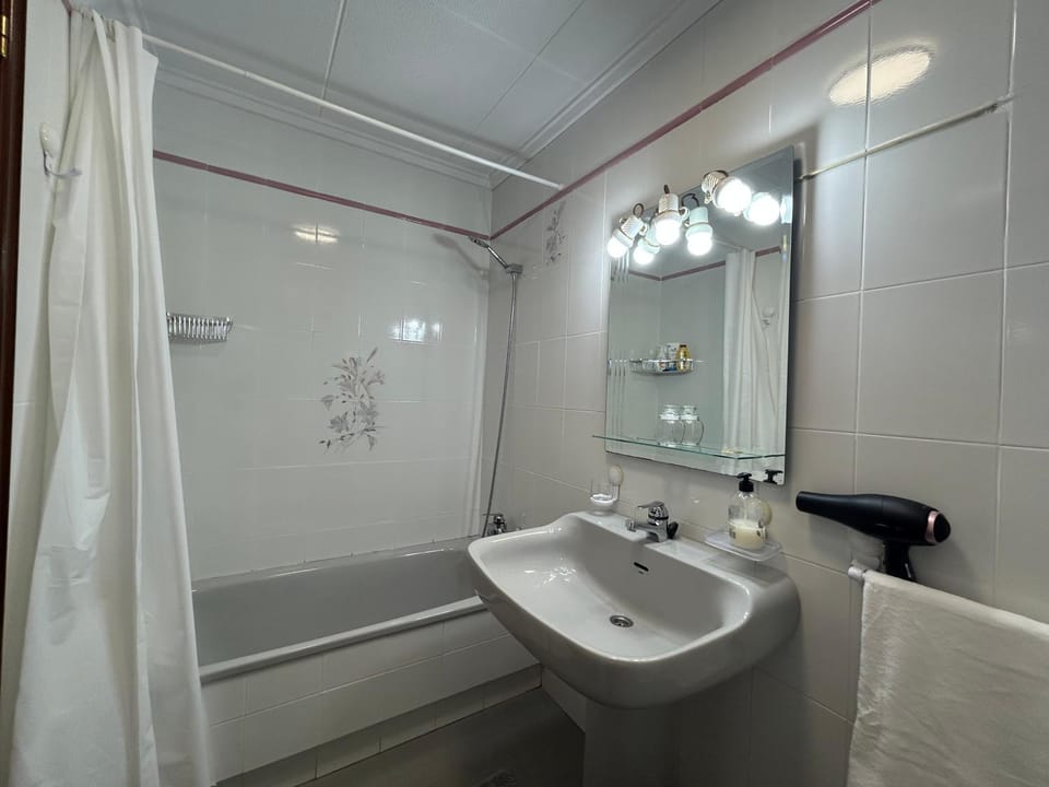 Bathroom, Bath