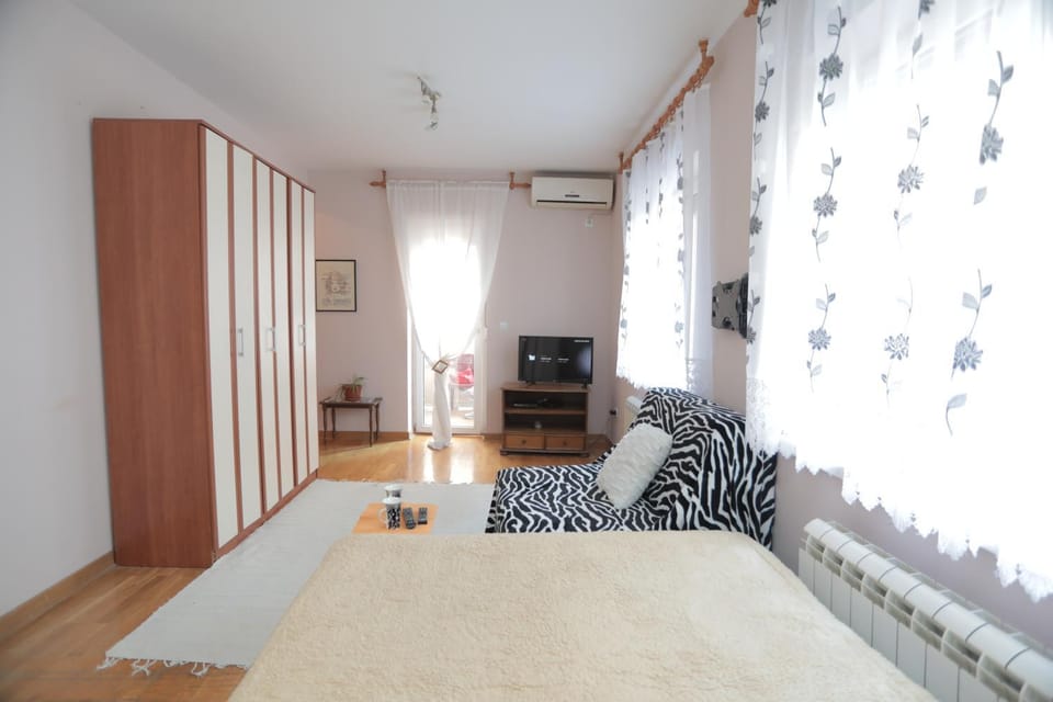 Living room, Seating area, Bedroom