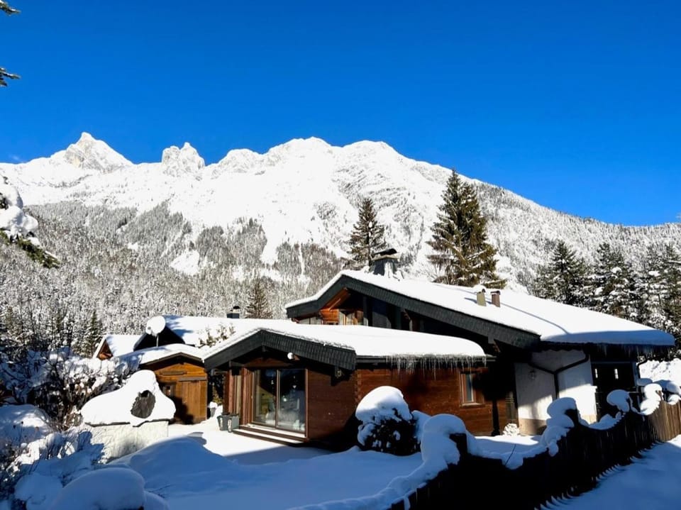 Property building, Winter
