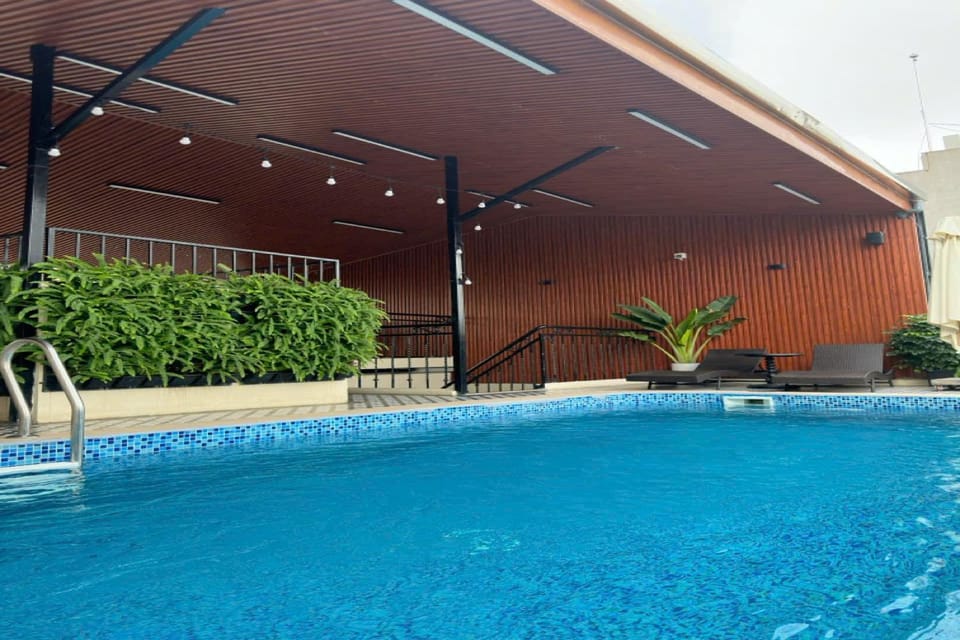 Day, Pool view, Swimming pool, sunbed