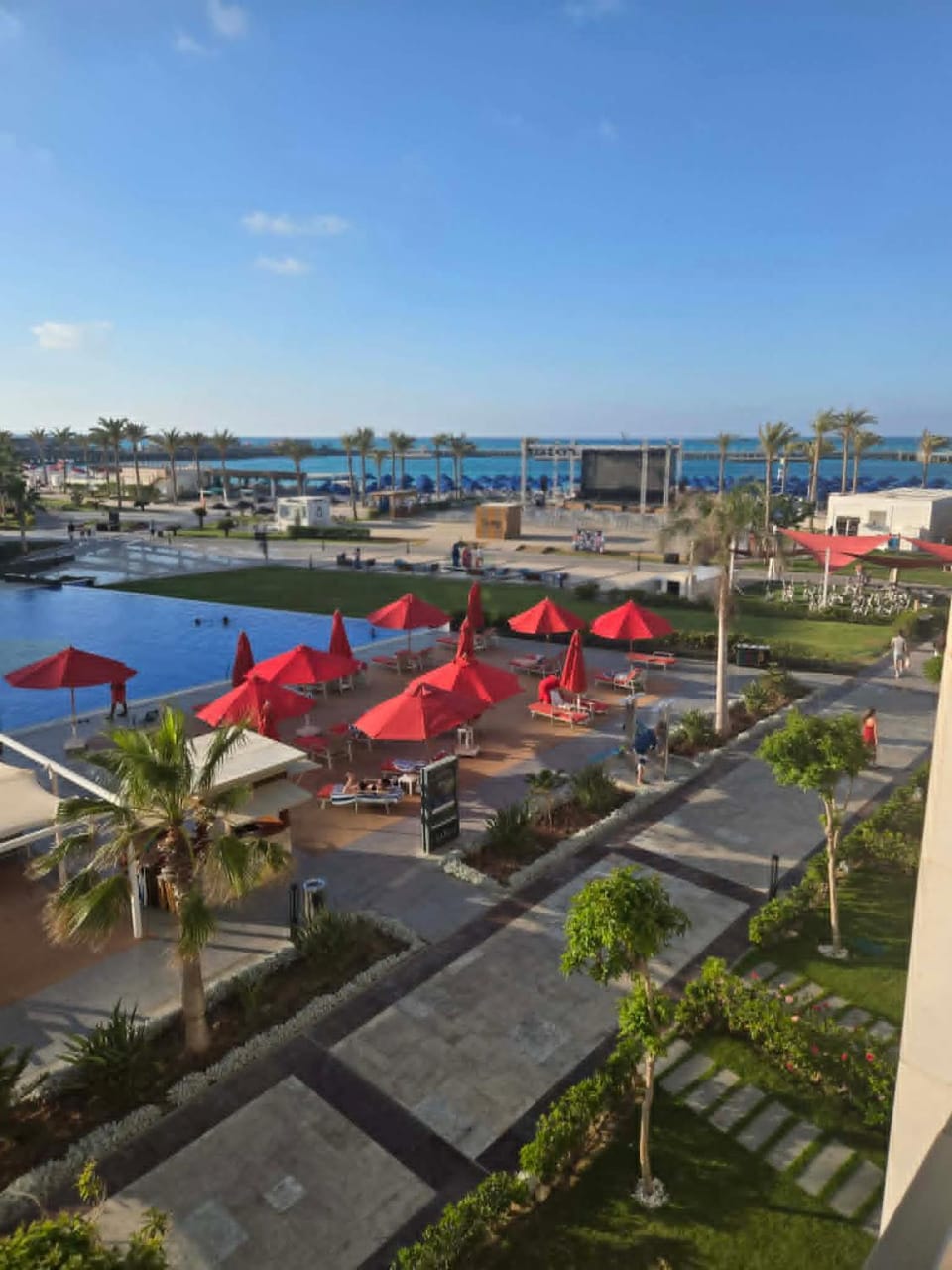 ابراج االداون تاون اطلاله بحر واللاجون Sea & Lagoon View Tower, New Aalmein Apartment in Egypt